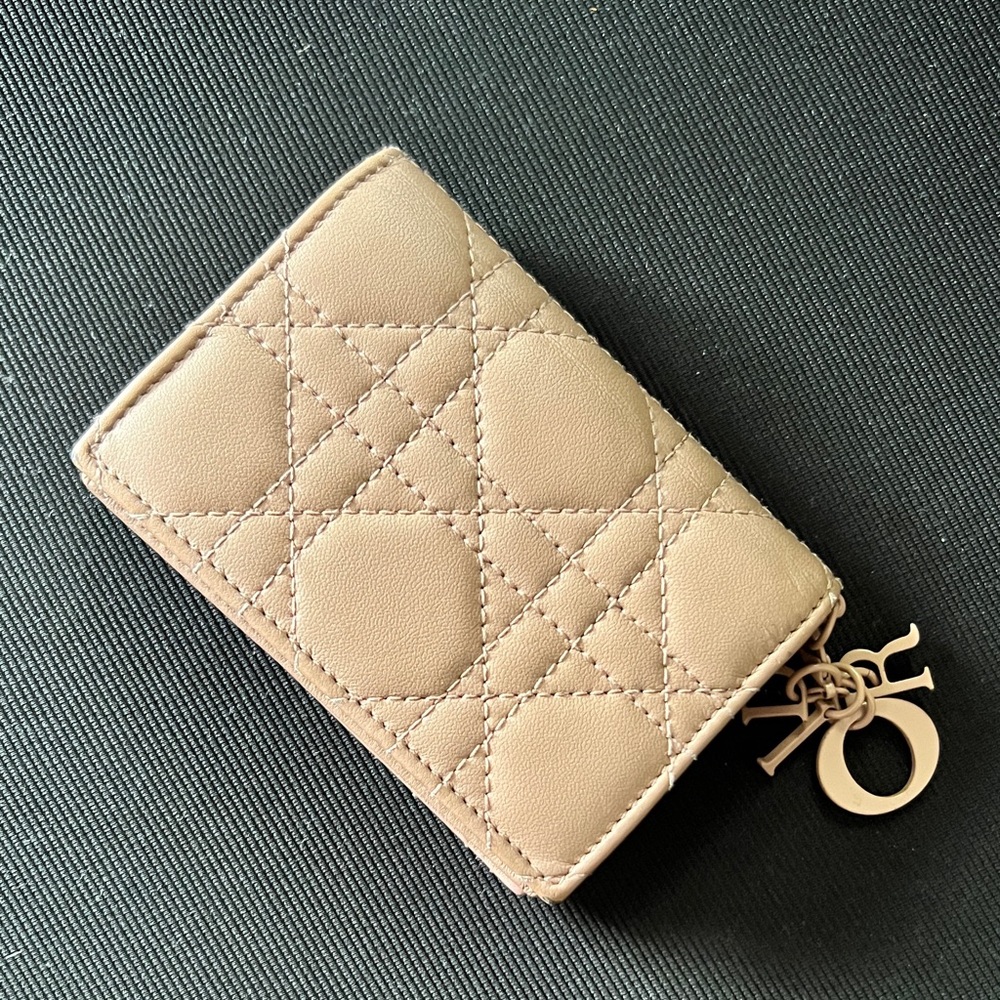 Blush Dior Wallet - Picture 2 of 9